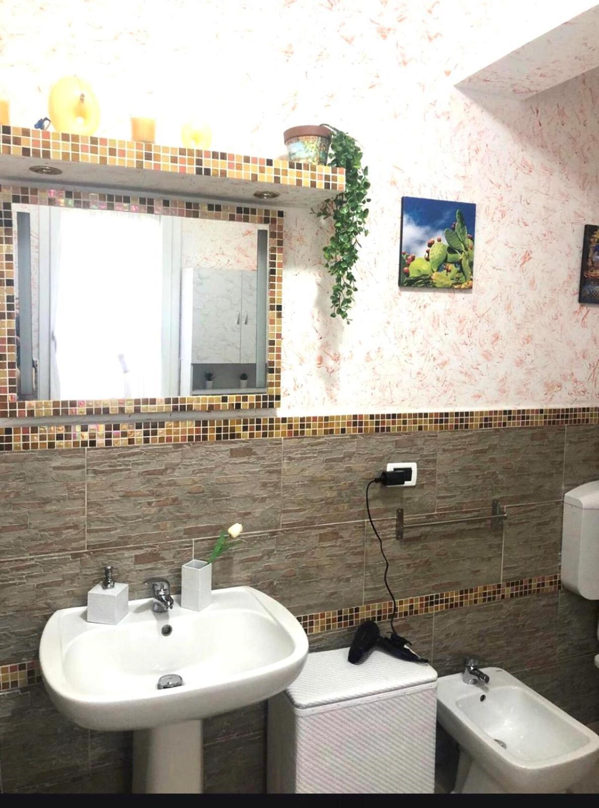 Ferienwohnung Mondello House Lemon Palermo Exterior foto